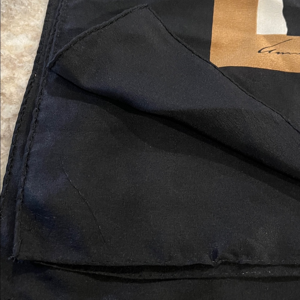 Anne Klein scarf - Picture 4 of 4